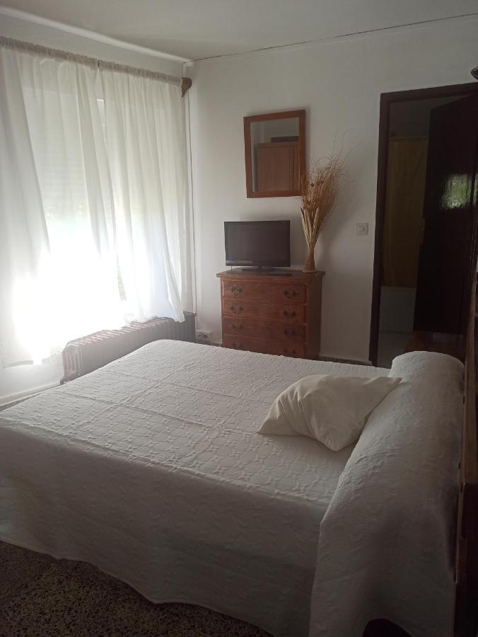 Hostal Restaurante El Burguiyo El Barraco Eksteriør bilde
